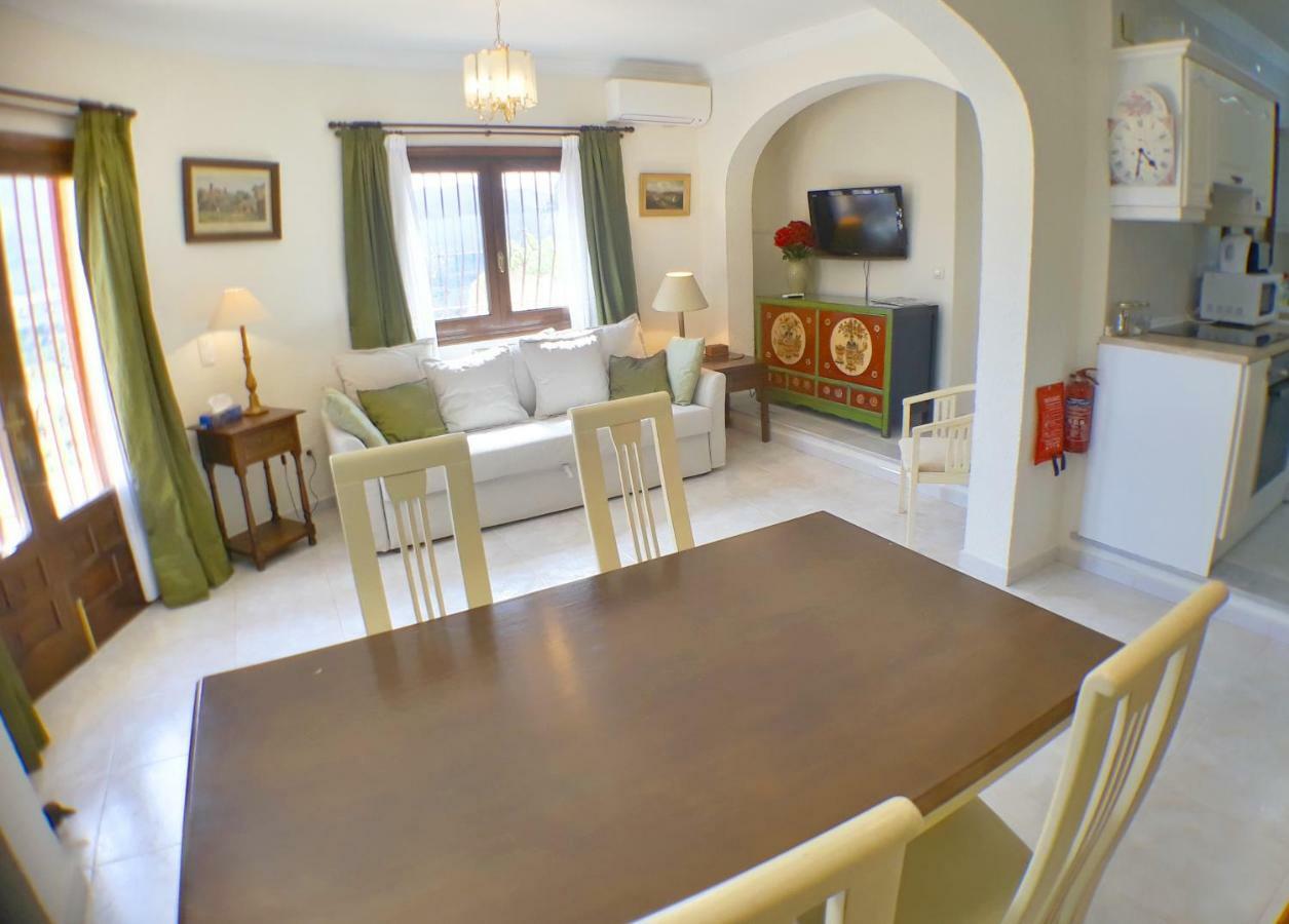 Villa Romana Mountainside Apartment In Alcalali, Jalon Valley エクステリア 写真